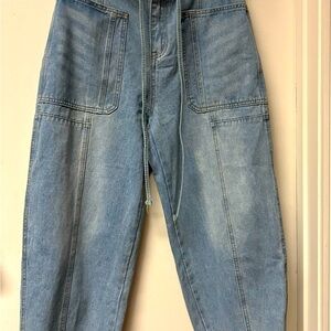 Women’s Denim Light Blue Elastic Waist Size 14